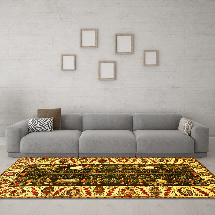 Machine Washable Persian Yellow Traditional Rug in a Living Room, wshtr977yw
