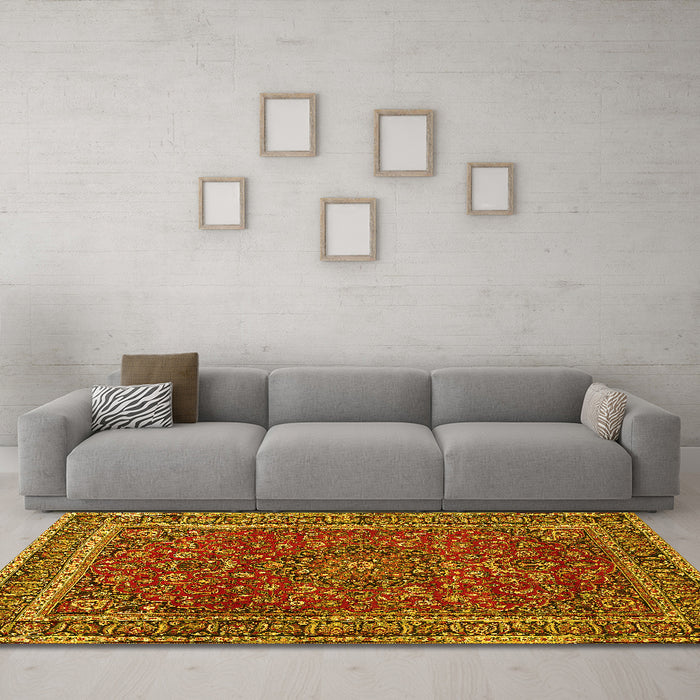Machine Washable Persian Yellow Traditional Rug in a Living Room, wshtr979yw
