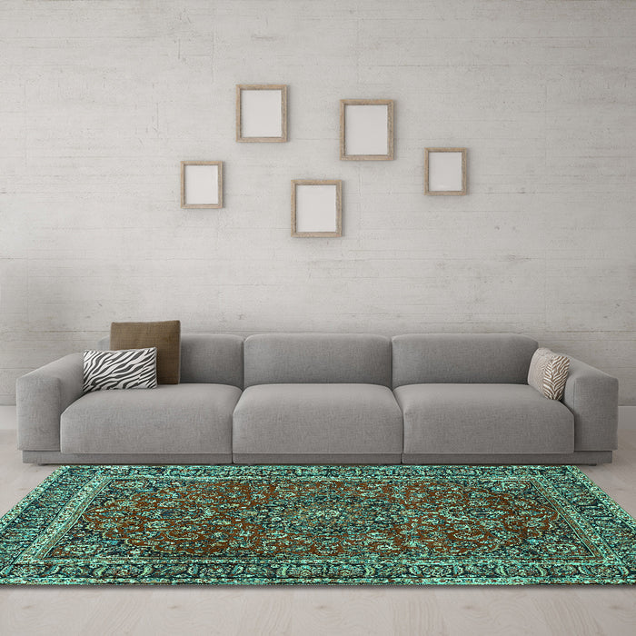 Machine Washable Persian Turquoise Traditional Area Rugs in a Living Room,, wshtr979turq