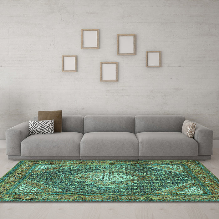Machine Washable Persian Turquoise Traditional Area Rugs in a Living Room,, wshtr981turq