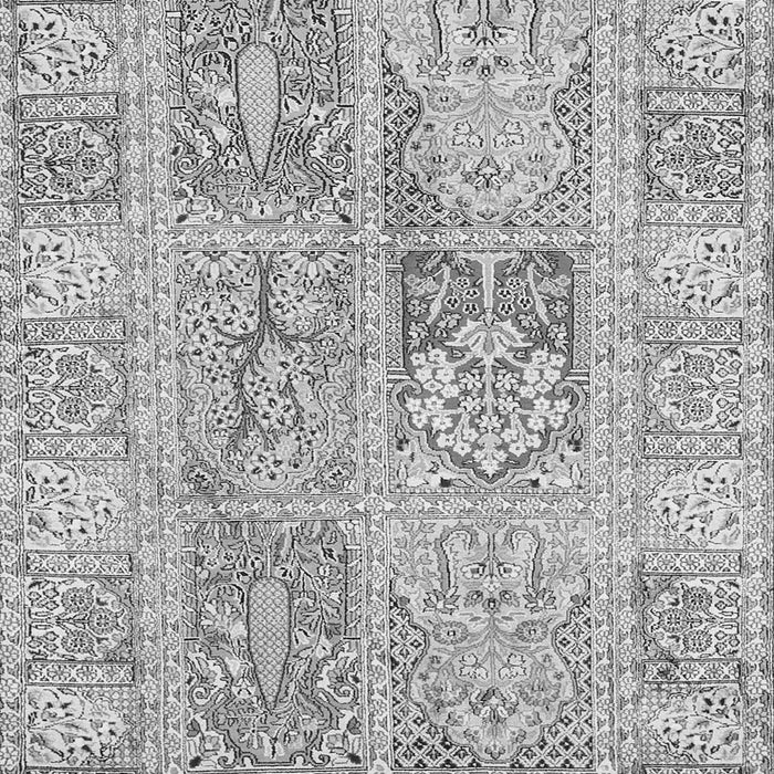 Serging Thickness of Machine Washable Persian Gray Traditional Rug, wshtr983gry