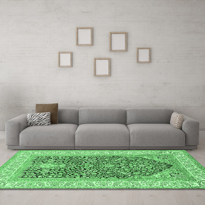 Machine Washable Animal Emerald Green Traditional Area Rugs in a Living Room,, wshtr987emgrn