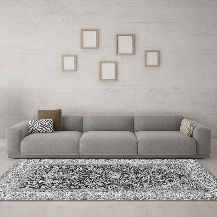 Machine Washable Animal Gray Traditional Rug in a Living Room,, wshtr987gry