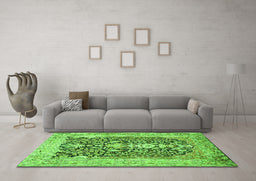 Machine Washable Animal Green Traditional Area Rugs in a Living Room,, wshtr989grn