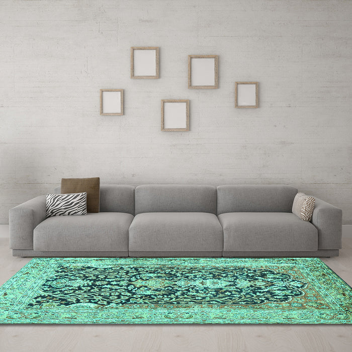 Machine Washable Animal Turquoise Traditional Area Rugs in a Living Room,, wshtr989turq