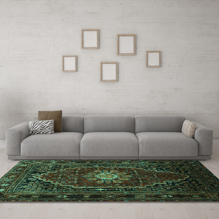 Machine Washable Persian Turquoise Traditional Area Rugs in a Living Room,, wshtr98turq