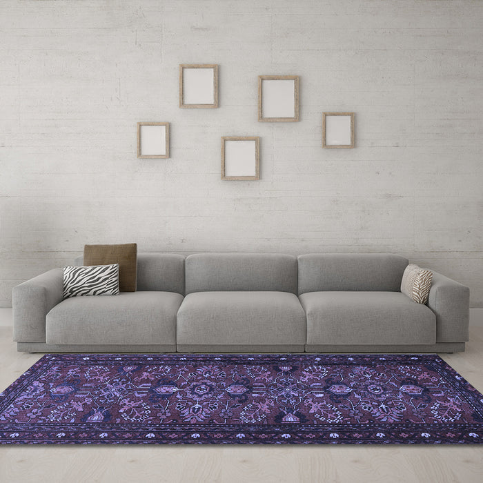 Machine Washable Persian Blue Traditional Rug in a Living Room, wshtr994blu