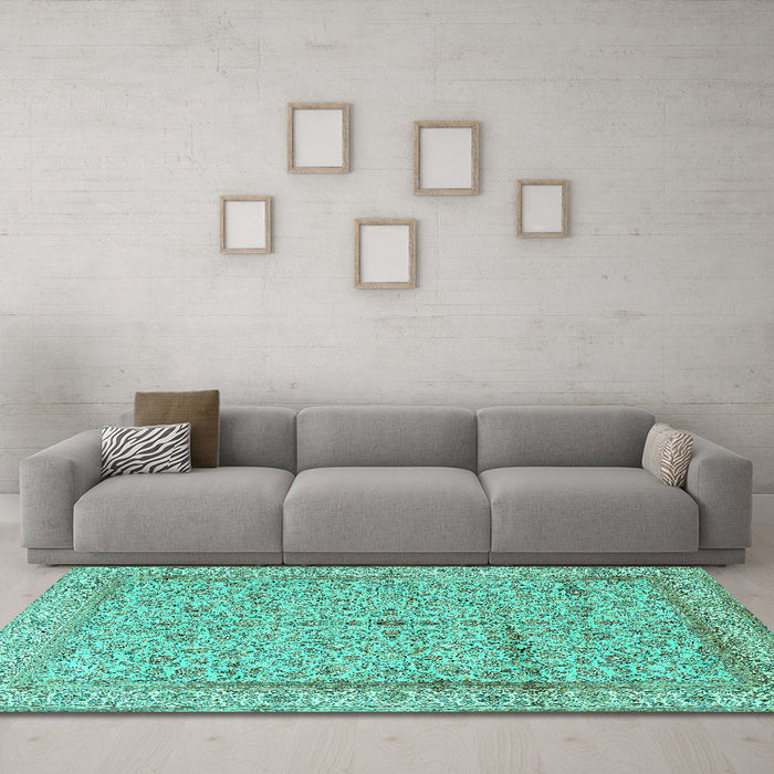Machine Washable Persian Turquoise Traditional Area Rugs in a Living Room,, wshtr995turq