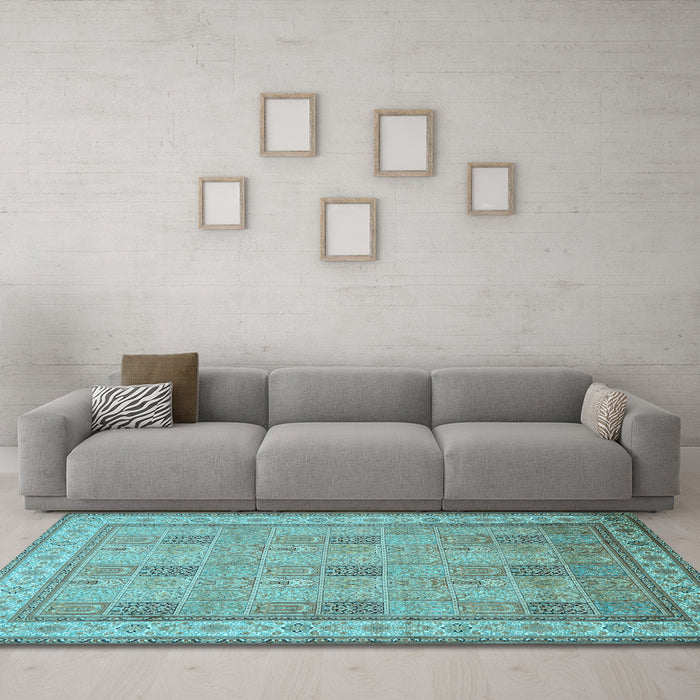 Machine Washable Persian Light Blue Traditional Rug in a Living Room, wshtr998lblu
