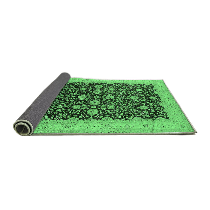 Sideview of Oriental Emerald Green Traditional Rug, urb1001emgrn