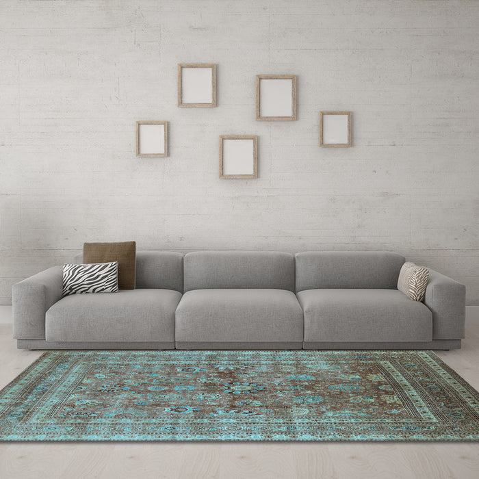 Machine Washable Oriental Light Blue Industrial Rug in a Living Room, wshurb1002lblu