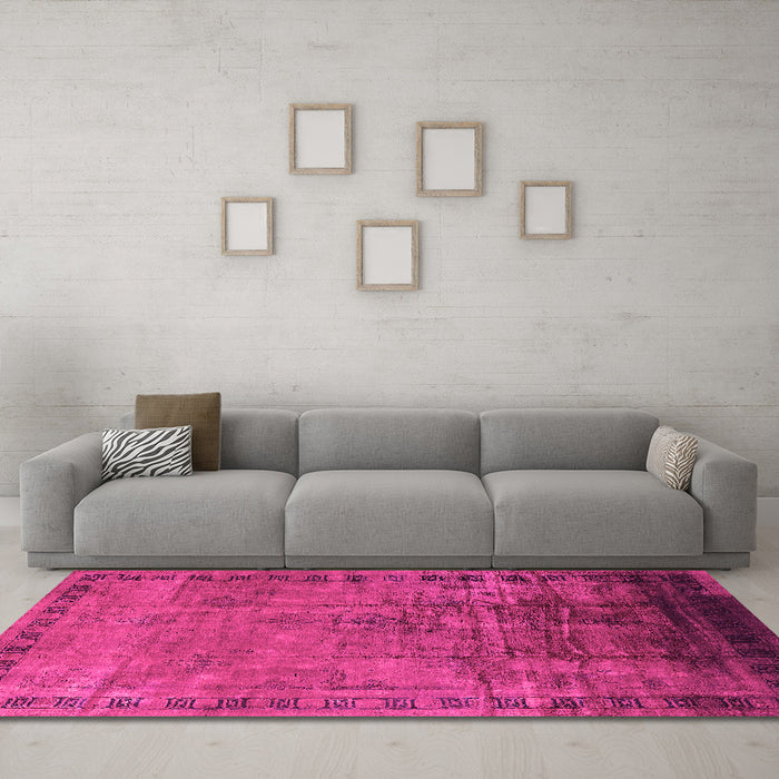 Machine Washable Oriental Pink Traditional Rug in a Living Room, wshurb1004pnk