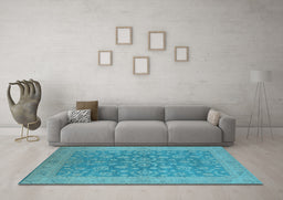 Machine Washable Oriental Light Blue Traditional Rug in a Living Room, wshurb1005lblu