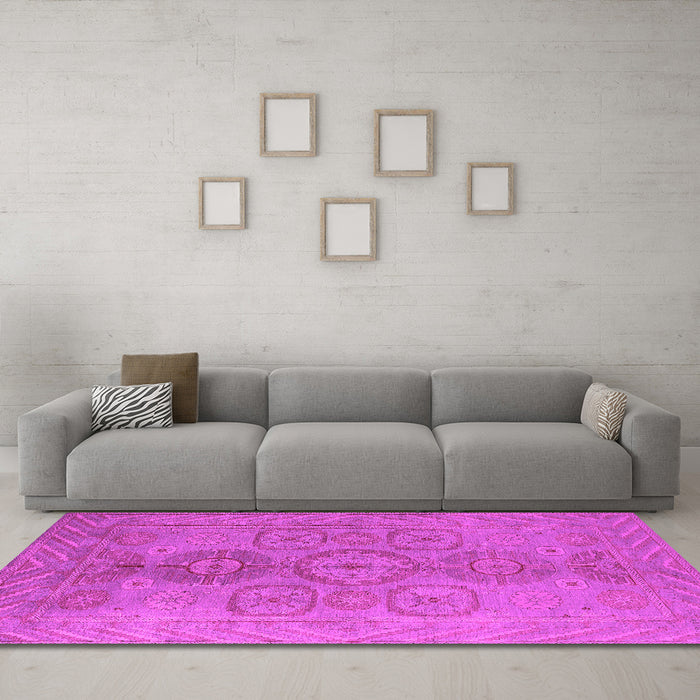 Machine Washable Oriental Pink Traditional Rug in a Living Room, wshurb1006pnk