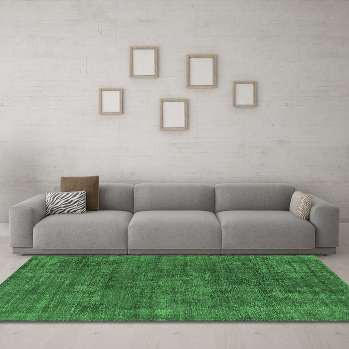 Machine Washable Oriental Emerald Green Industrial Area Rugs in a Living Room,, wshurb1016emgrn