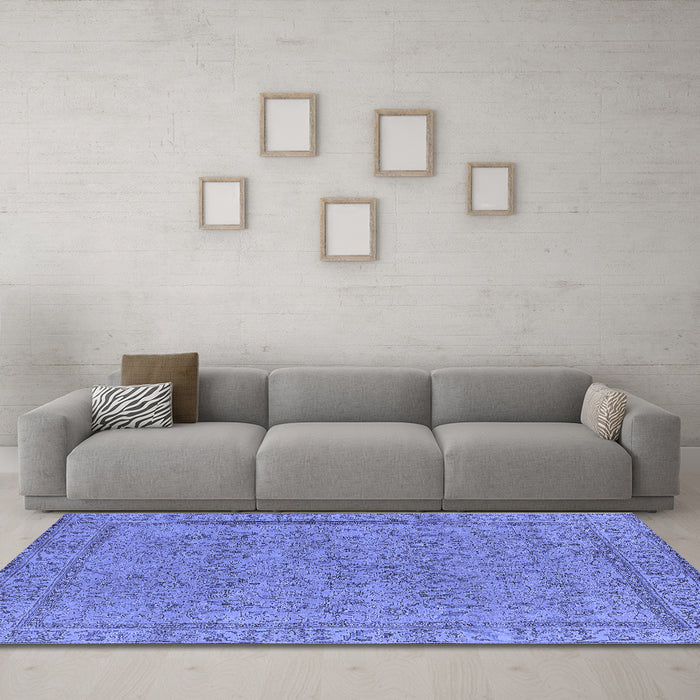 Machine Washable Oriental Blue Industrial Rug in a Living Room, wshurb1023blu