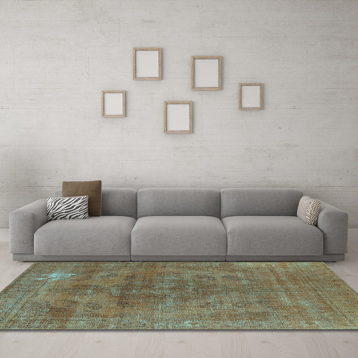 Machine Washable Oriental Light Blue Industrial Rug in a Living Room, wshurb1025lblu