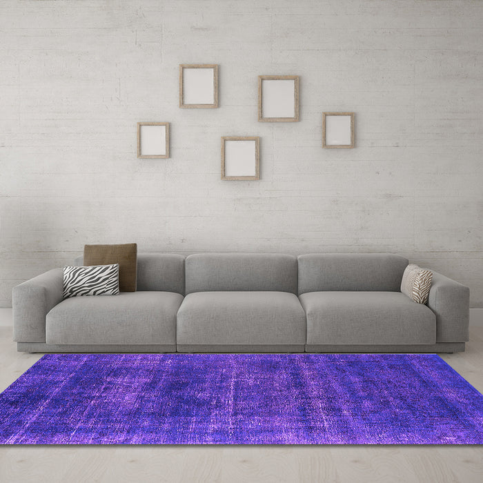 Machine Washable Oriental Purple Industrial Area Rugs in a Living Room, wshurb1035pur