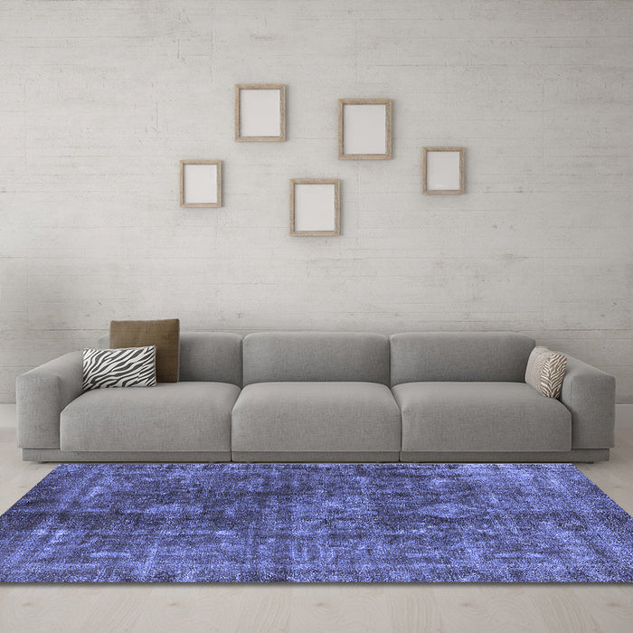 Machine Washable Oriental Blue Industrial Rug in a Living Room, wshurb1041blu