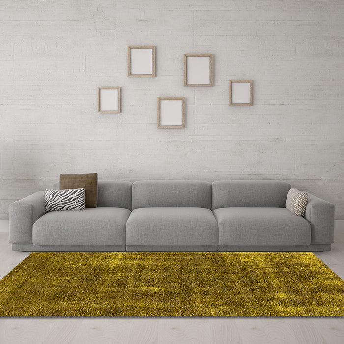 Machine Washable Oriental Yellow Industrial Rug in a Living Room, wshurb1046yw