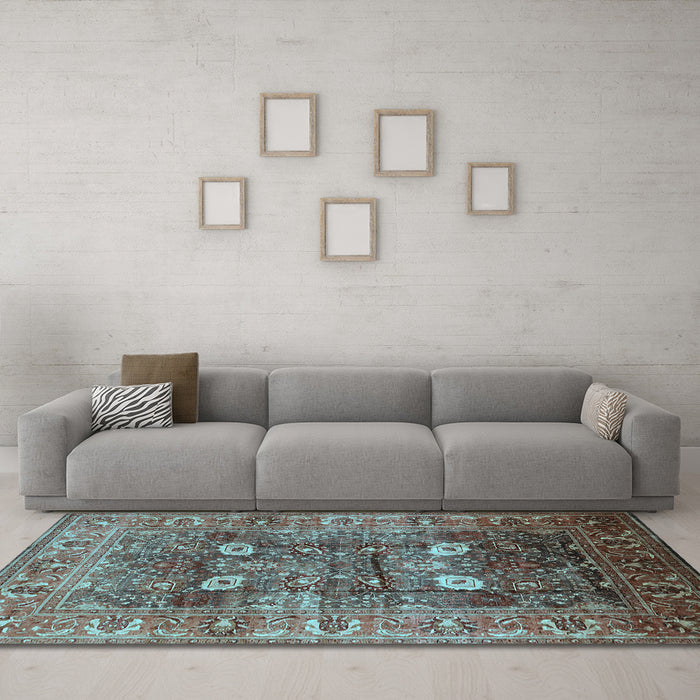 Machine Washable Oriental Light Blue Industrial Rug in a Living Room, wshurb1047lblu