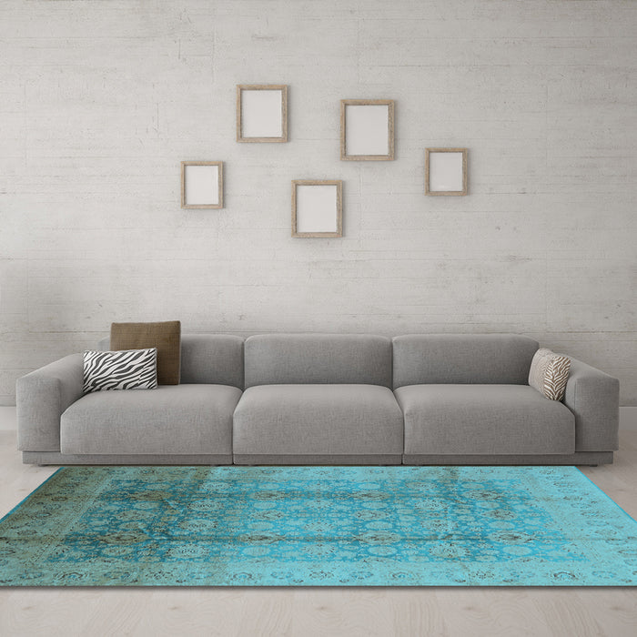 Machine Washable Oriental Light Blue Industrial Rug in a Living Room, wshurb1054lblu