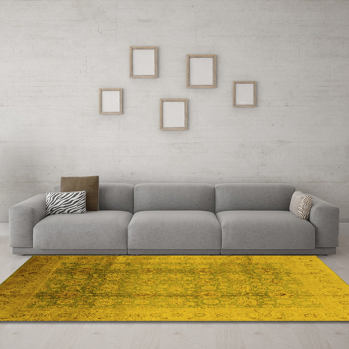 Machine Washable Oriental Yellow Industrial Rug in a Living Room, wshurb1054yw