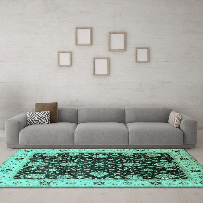 Machine Washable Oriental Turquoise Traditional Area Rugs in a Living Room,, wshurb1056turq