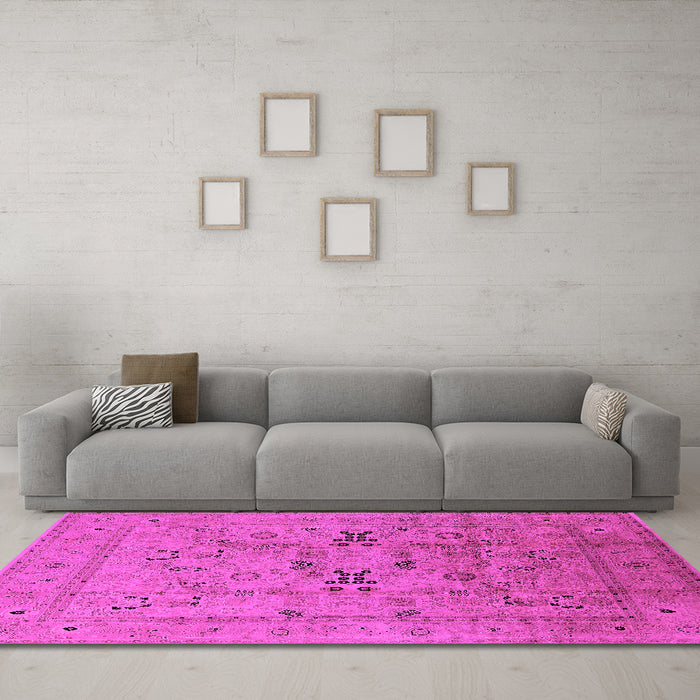 Machine Washable Oriental Pink Traditional Rug in a Living Room, wshurb1057pnk
