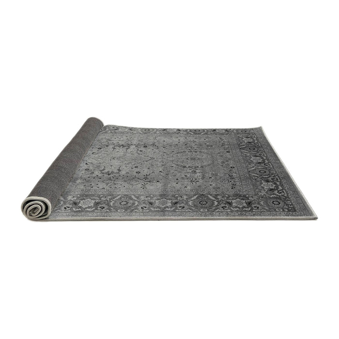 Sideview of Oriental Gray Traditional Rug, urb1067gry