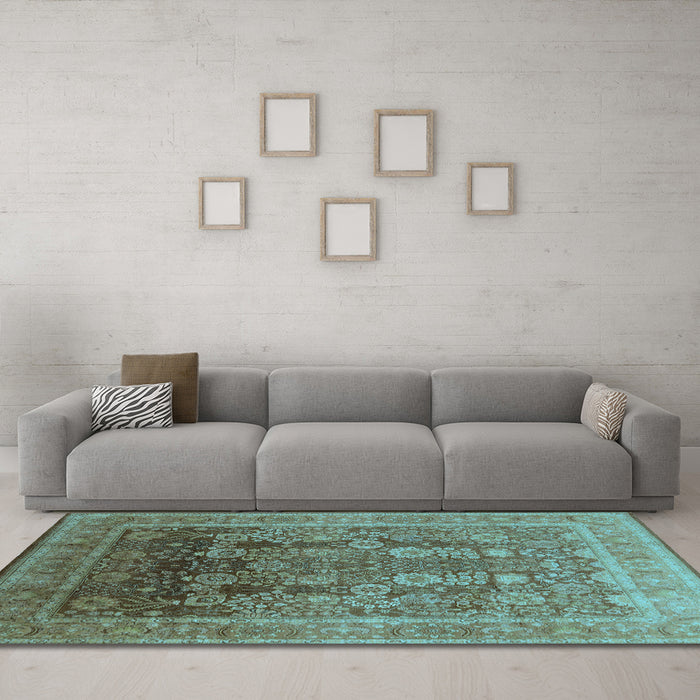 Machine Washable Oriental Light Blue Traditional Rug in a Living Room, wshurb1074lblu