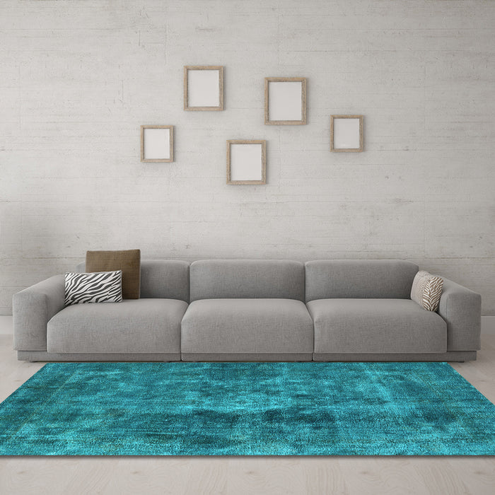 Machine Washable Oriental Light Blue Industrial Rug in a Living Room, wshurb1076lblu