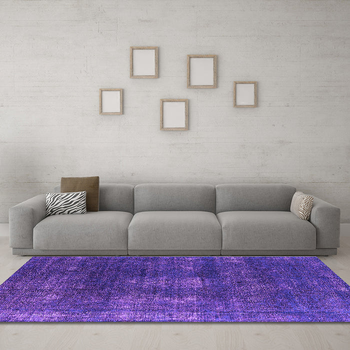 Machine Washable Oriental Purple Industrial Area Rugs in a Living Room, wshurb1078pur