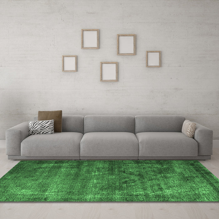 Machine Washable Oriental Emerald Green Industrial Area Rugs in a Living Room,, wshurb1080emgrn