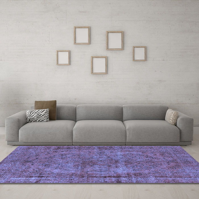 Machine Washable Oriental Blue Industrial Rug in a Living Room, wshurb1085blu