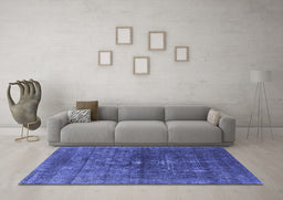 Machine Washable Oriental Blue Industrial Rug in a Living Room, wshurb1090blu