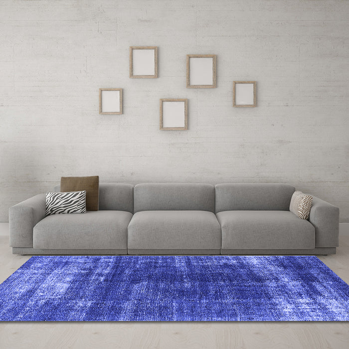 Machine Washable Oriental Blue Industrial Rug in a Living Room, wshurb1095blu