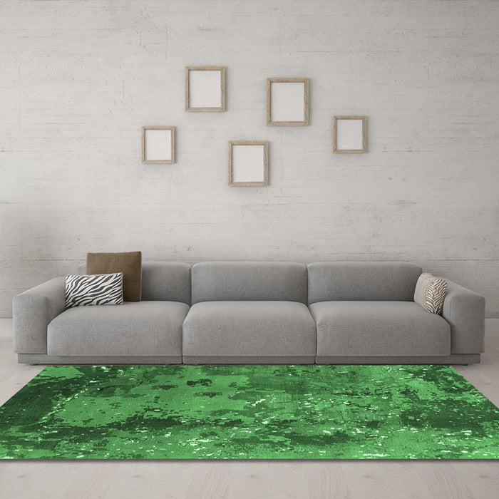 Machine Washable Oriental Emerald Green Industrial Area Rugs in a Living Room,, wshurb1096emgrn