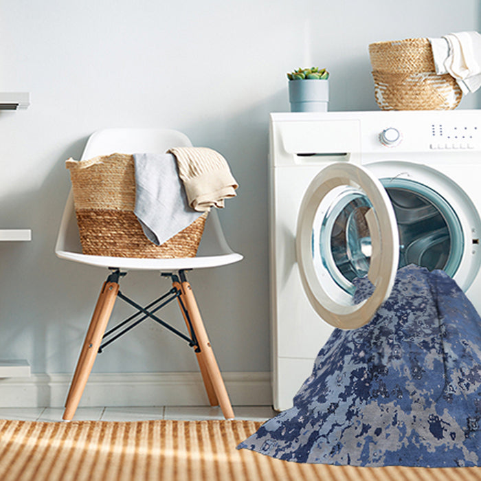 Machine Washable Industrial Modern Sapphire Blue Rug in a Washing Machine, wshurb1098