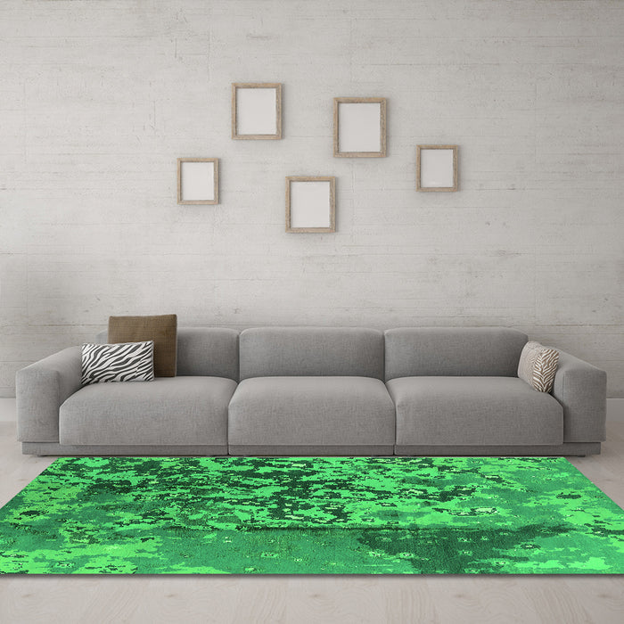 Machine Washable Oriental Green Industrial Area Rugs in a Living Room,, wshurb1098grn