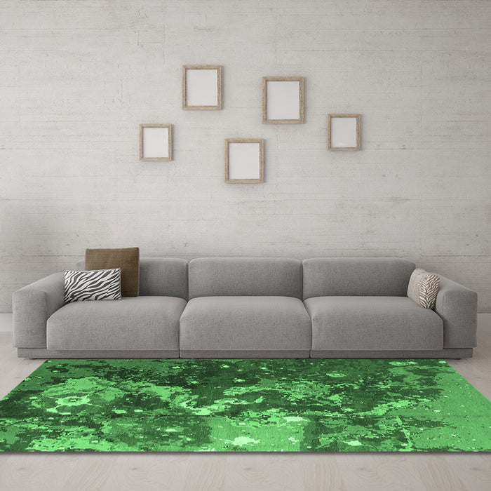 Machine Washable Oriental Emerald Green Industrial Area Rugs in a Living Room,, wshurb1100emgrn