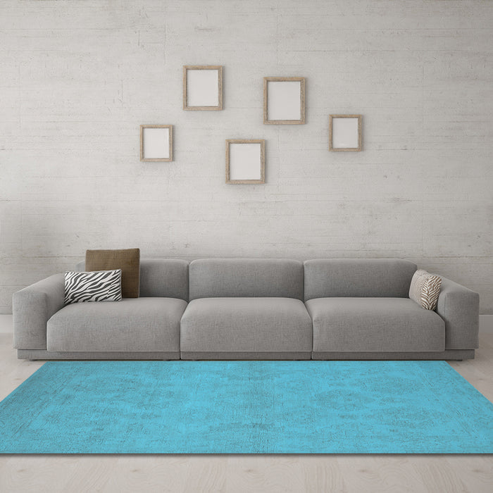 Machine Washable Oriental Light Blue Industrial Rug in a Living Room, wshurb1103lblu