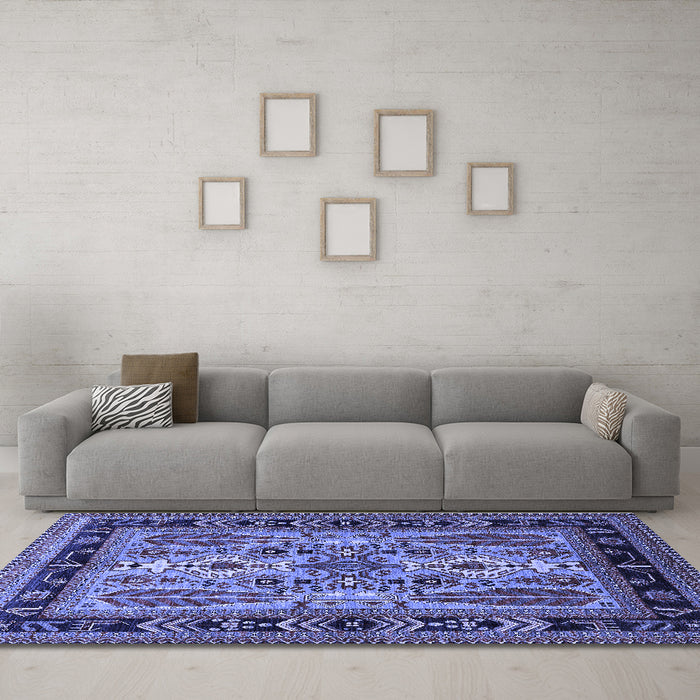 Machine Washable Oriental Blue Industrial Rug in a Living Room, wshurb1105blu