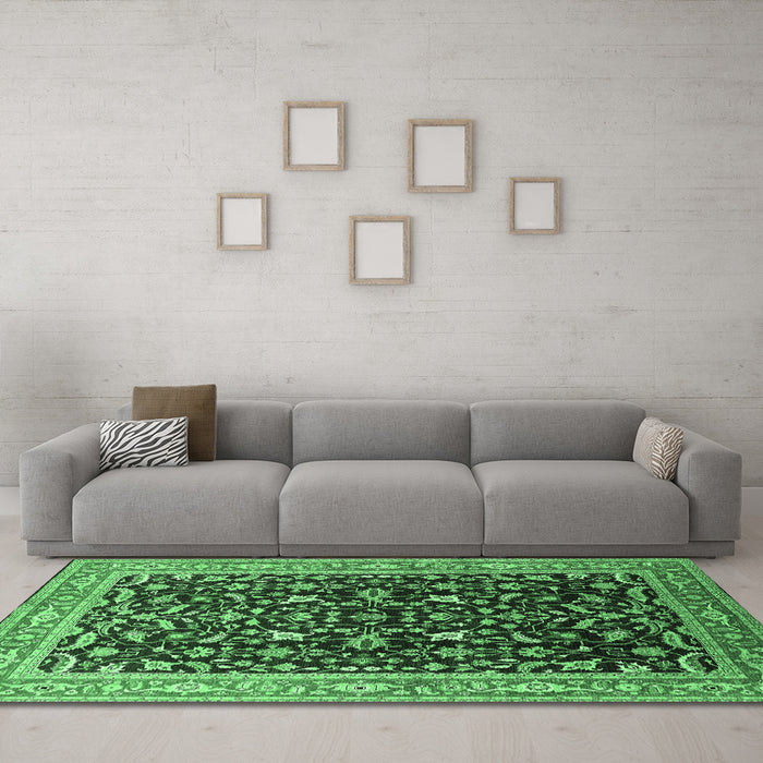 Machine Washable Oriental Emerald Green Industrial Area Rugs in a Living Room,, wshurb1110emgrn