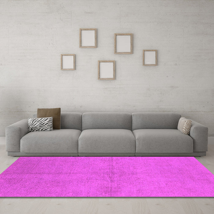 Machine Washable Oriental Pink Industrial Rug in a Living Room, wshurb1119pnk