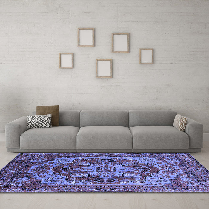 Machine Washable Oriental Blue Industrial Rug in a Living Room, wshurb1121blu