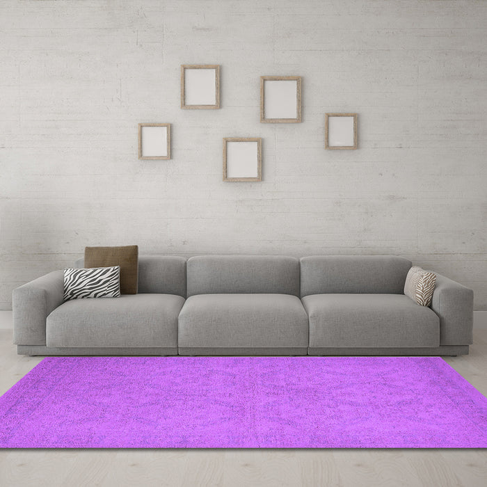 Machine Washable Oriental Purple Industrial Area Rugs in a Living Room, wshurb1124pur