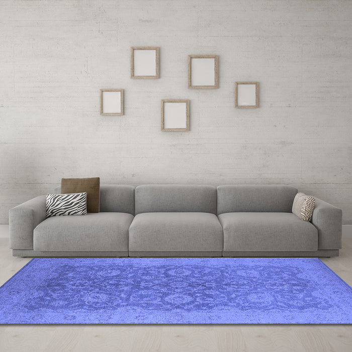 Machine Washable Oriental Blue Industrial Rug in a Living Room, wshurb1132blu