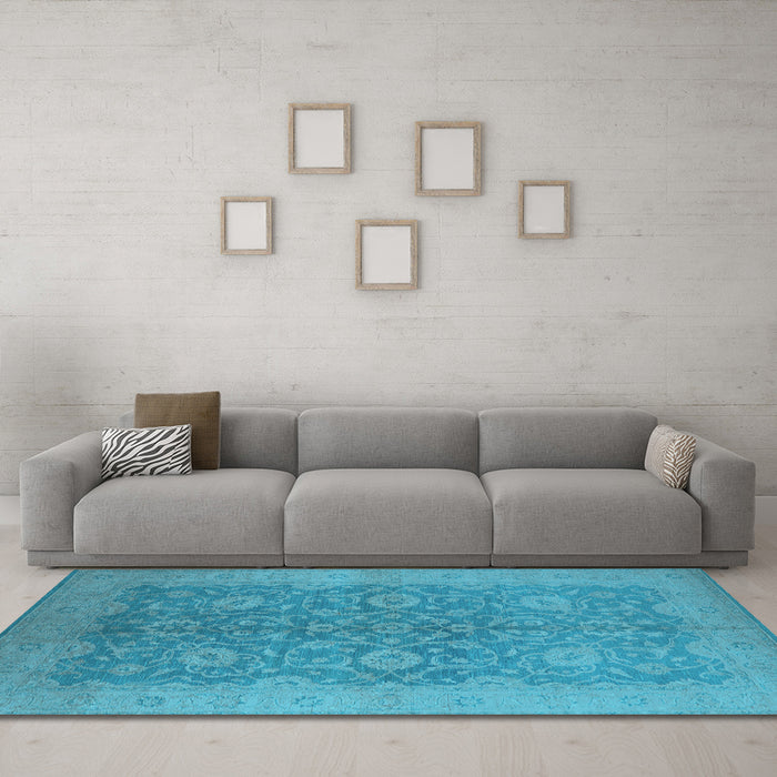 Machine Washable Oriental Light Blue Industrial Rug in a Living Room, wshurb1132lblu