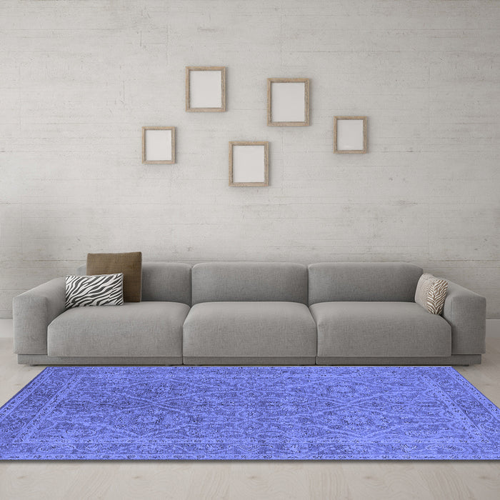 Machine Washable Oriental Blue Industrial Rug in a Living Room, wshurb1134blu